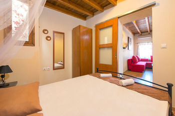Apartment 3 Charites Old Town